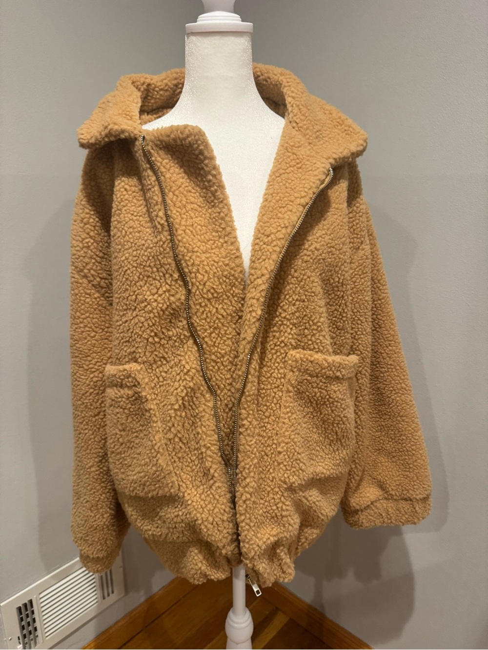 Cozy Teddy Sherpa Jacket - Camel